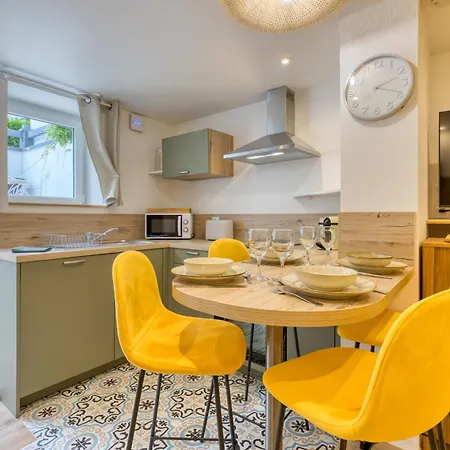 App Balnéothérapie 5min Du Port Appartamento