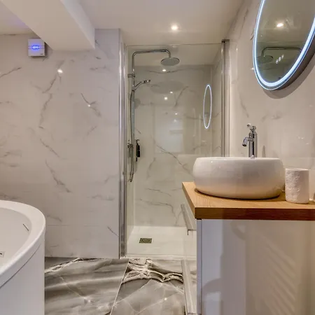 App Balneotherapie 5min Du Port Apartment Fecamp